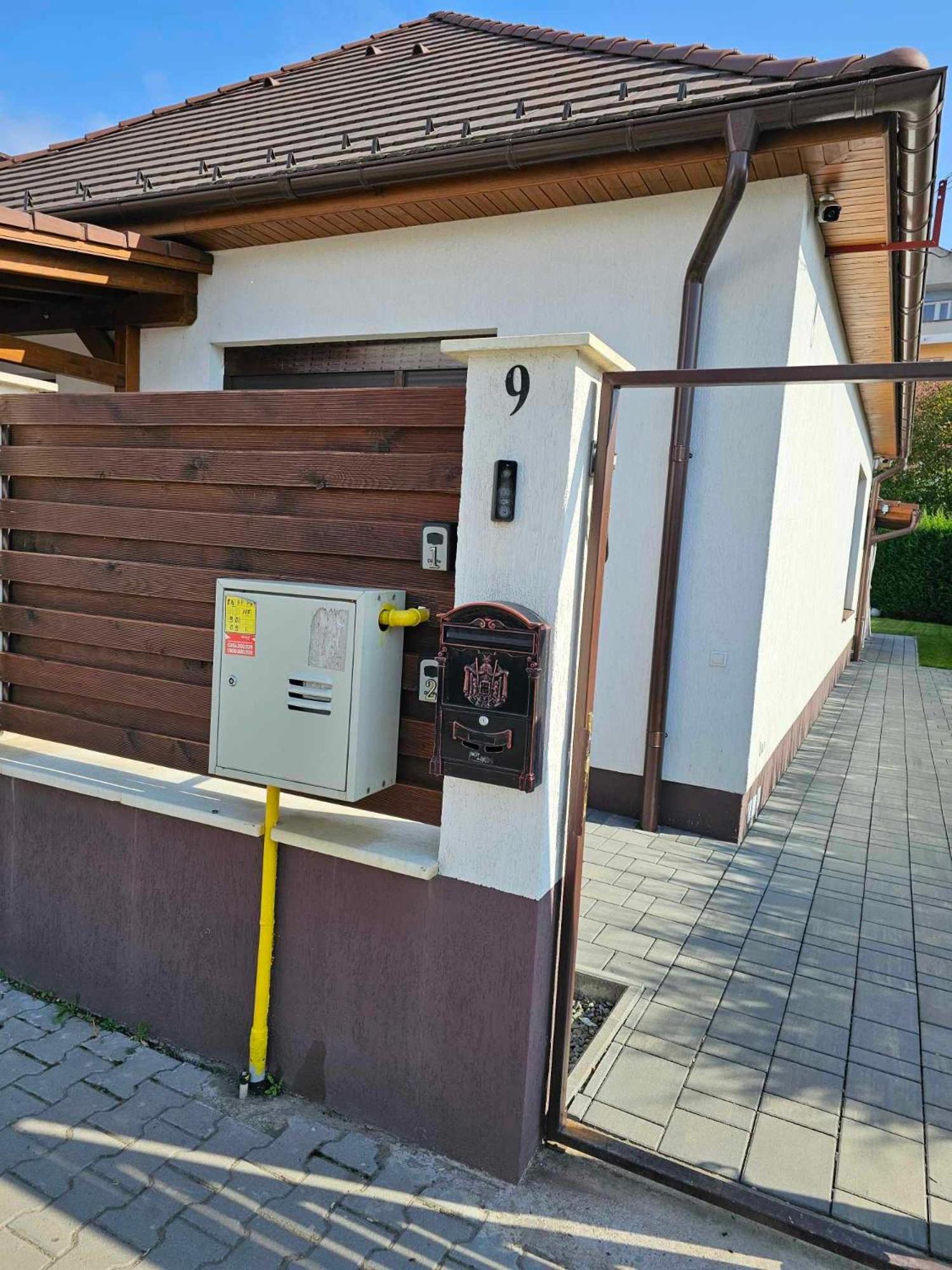 Concept Urban Leilighet Mediaş Eksteriør bilde